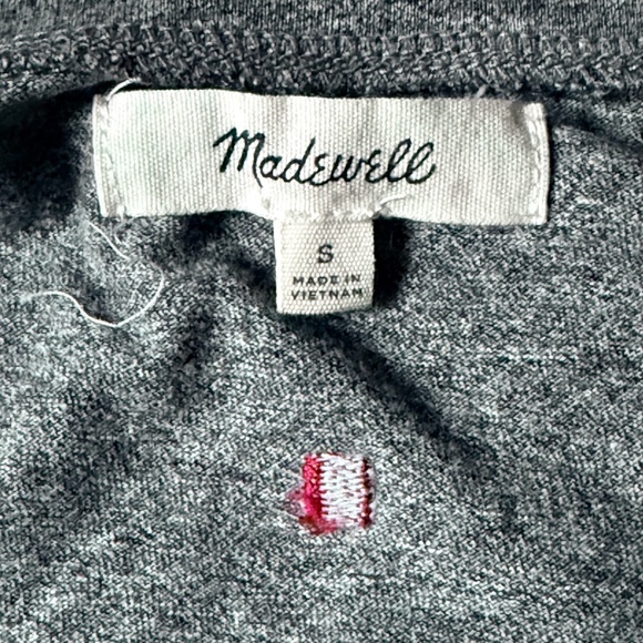 Madewell S Heather Gray Embroidered U-Neck Tee - Picture 6 of 8